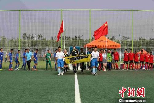 中国侨网足球“小世界杯”精彩落幕。　胡耀杰　摄