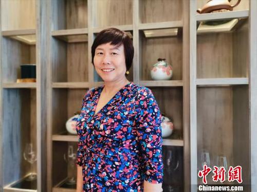 中国侨网英国湖南同乡会会长吴莉莉。 符谦 摄
