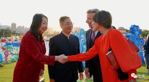 加拿大七天传媒：驻蒙特利尔总领馆举行庆祝新中国成立70周年招待会