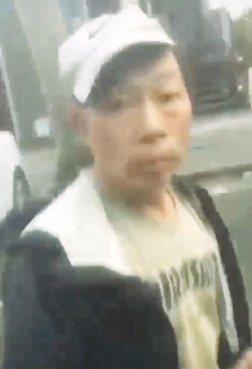 中国侨网警方公布照片，照片中为遭非裔欺凌的华裔拾荒老人，呼吁民众协助找寻他的下落。（旧金山警方提供）