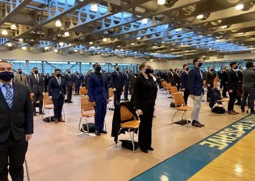 纽约市900名预备警员宣誓入职13%为亚裔