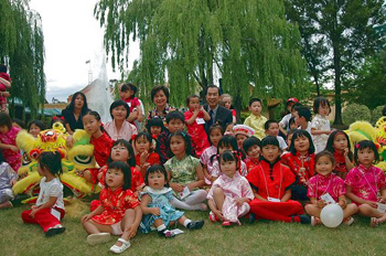 中国驻澳大利亚使馆举办领养中国儿童家庭联谊