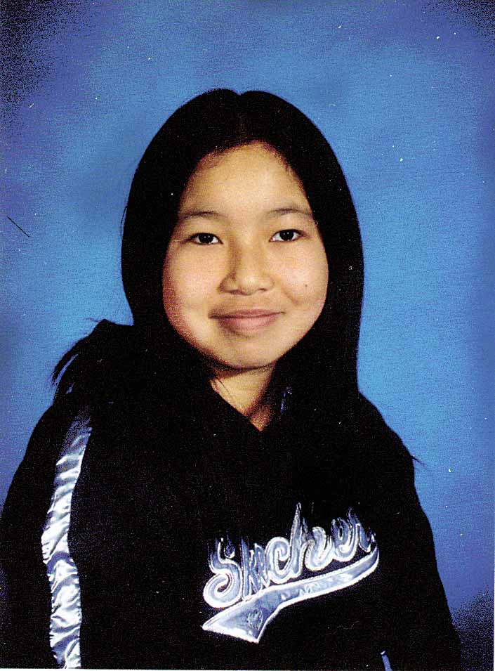 学业出色热心公益 西雅图华裔女初中生屡获殊