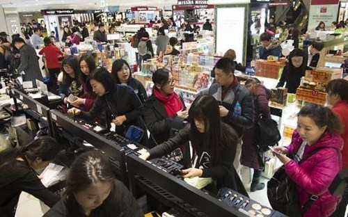 中国游客始终是韩国免税店的最大买家