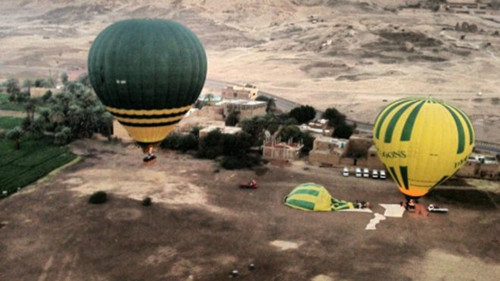 2013年2月26日，埃及拉索尔发生观光热气球在降落时着火堕地事故，造成19人死亡2人受伤，死者包括9名港人。（BBC中文网资料图片）