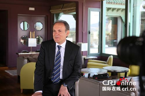 中国侨网摩洛哥旅游局局长阿卜杜拉费耶 祖亭接受记者采访现场
