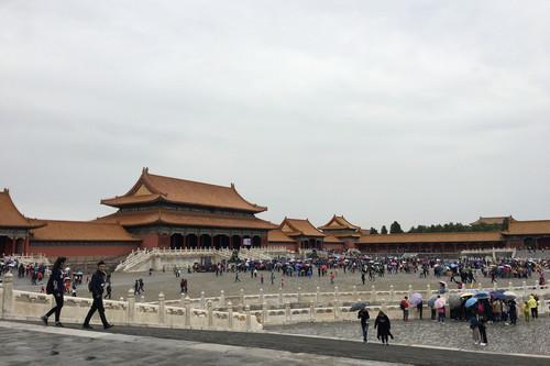 中国侨网资料图片：10月2日，游客在故宫参观。新华社记者 金良快 摄