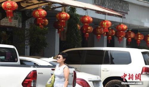 中国侨网资料图,图为金边一家华人酒店。中新社记者 黄耀辉 摄