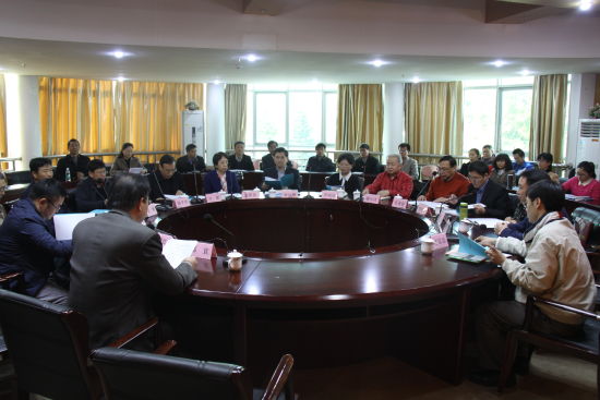 中国侨网“《华文教师证书》考试题库平台鉴定会”在暨南大学华文学院举行