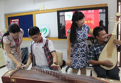 体验中国古典乐器