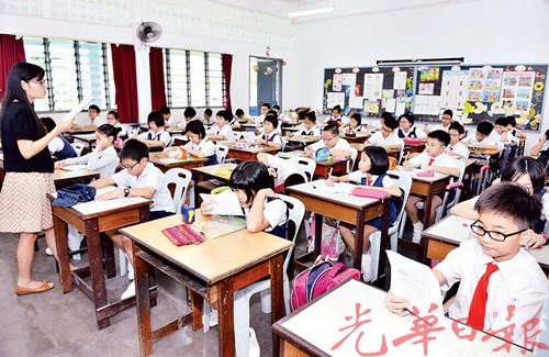 截至今年的3月31日,吉隆坡各华小的学生人数仅4万4968人,与1980年的情况相较,减少了3533人。(马来西亚《光华日报》)