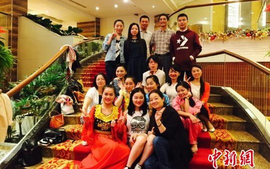 湖南外派教师马尼拉合影。
