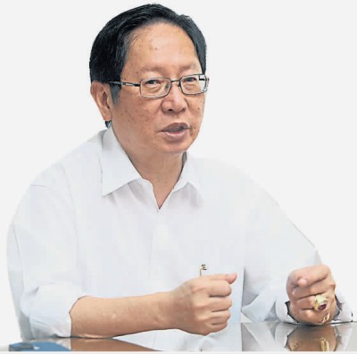 刘利民接受专访时,侃侃而谈2016年的董总计划。