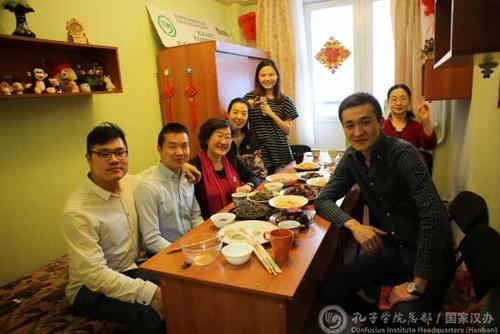 中国侨网孔子课堂教师欢庆新年