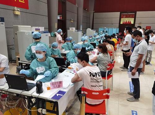 中国侨网港澳台侨学生参与抗疫(图片来源:暨南大学网站)