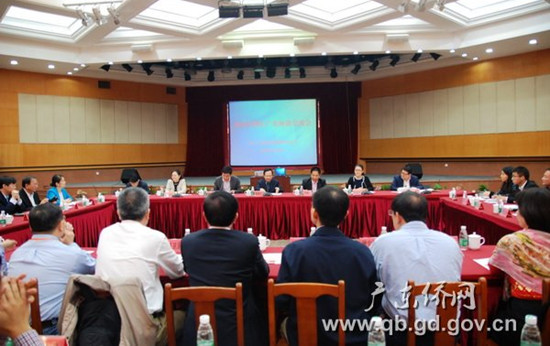 中国侨网座谈会现场