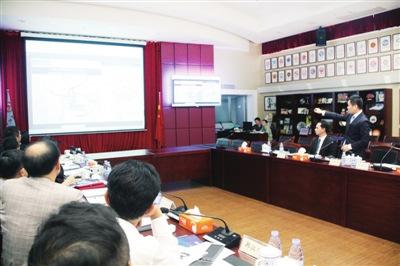 中国侨网随行的人员详细介绍泰国东部大经济开发区EEC项目。
