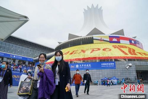 中国侨网图为第17届中国—东盟博览会。 陈冠言 摄