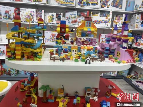 中国侨网广东精品国际贸易数字展览会—玩具展（线上展）举办。　乔智　摄