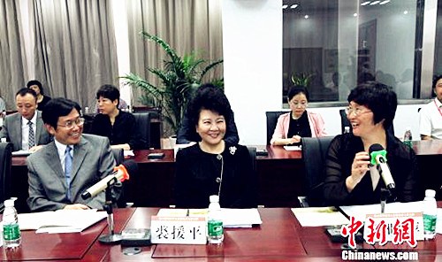 14日,第29期海外华侨华人社团负责人研习班在扬州大学结业。国侨办主任裘援平表示,要进一步提升中华餐饮在全世界的影响力,促进提高海外中餐业整体水平,进一步弘扬中华美食文化,积极推动海外中餐业繁荣发展。(崔佳明
