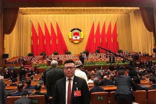 中瑞控股董事长_环球控股董事长钱峰雷(2)