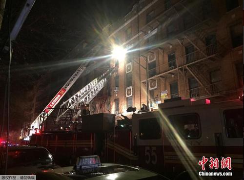 纽约一公寓发生火灾 已致12人死亡包括1名婴儿