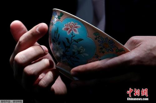 康熙御制珐琅彩碗亮相苏富比拍卖 估价2亿港元