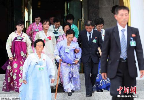 韩朝离散家属团聚活动第二天结束