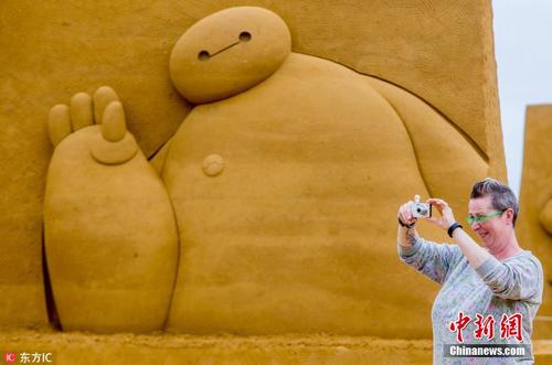 金色童话世界 比利时举行迪士尼主题沙雕节