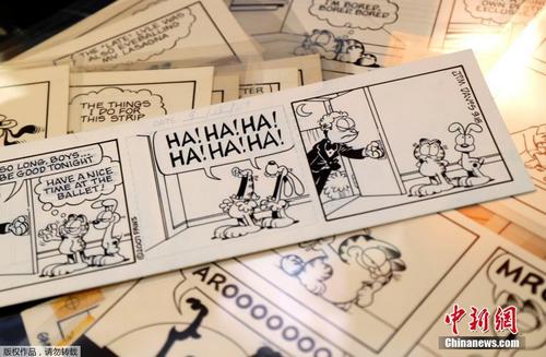 《加菲猫》漫画原稿拍卖 逾万幅作品跨33年历史