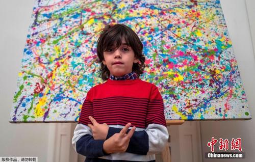 7岁画童被称“学前毕加索”一幅抽象画卖1.1万欧元 