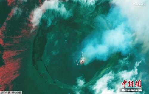 卫星航拍刚果（金）火山喷发 地表似矗立巨大烟囱