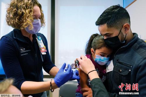 美国数百万小学生开始接种新冠疫苗