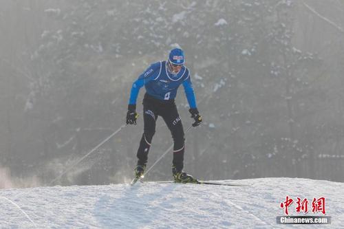 冬季铁人三项世界杯赛在哈尔滨举行 