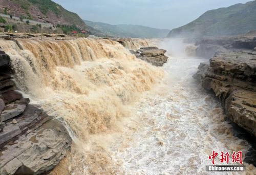 黄河晋陕峡谷水量增大 壶口瀑布再现壮美瀑布群
