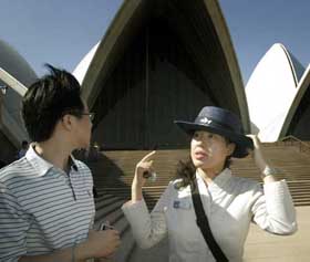 提高服务质量再出新招 悉尼歌剧院聘请汉语导游