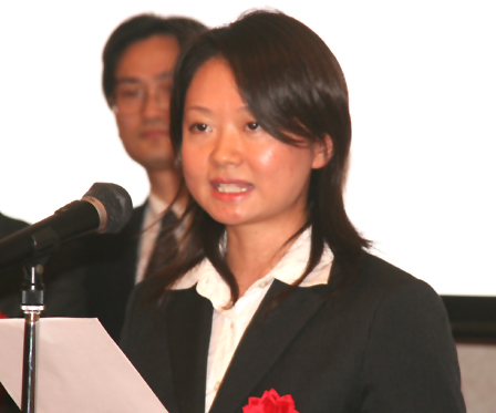 日本获奖者代表大妻女子大学博士生阎瑜发表获奖感言
