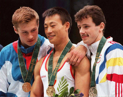 华人李东华打破瑞士百年无奥运体操金牌的历史