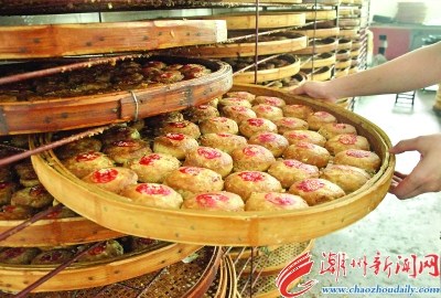 意溪朥饼是潮州人中秋节不可或缺的应节食品。