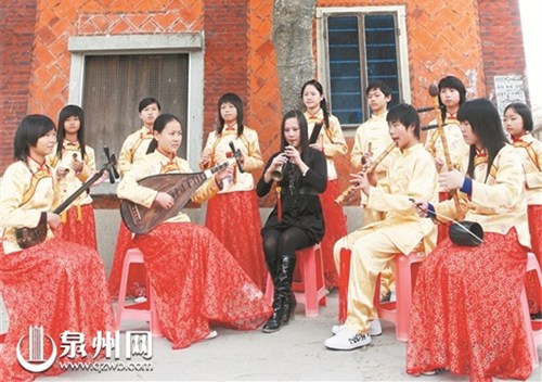 中国侨网与会专家盛赞泉州底蕴深厚，传统文化在民间保存得非常多。 (资料图片/柏峰 摄)