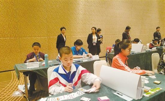 中国侨网陈政元在比赛中。