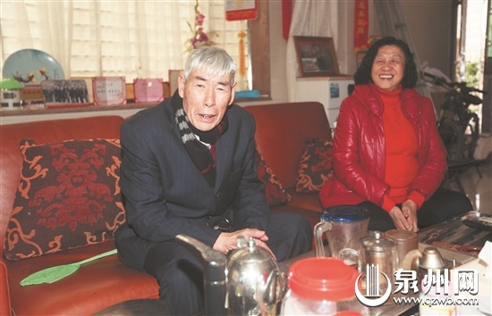 中国侨网对洪荣启来说,过年要回老家才圆满。
