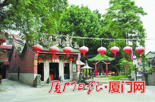 中国侨网已搬迁至内厝澳路373号的种德宫。