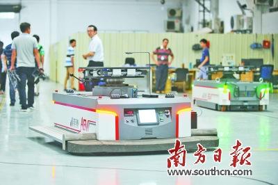 中国侨网以机器人起家的嘉腾机器人正在筹建无人仓库，希望逐步打通不同工序的无人化。南方日报记者 戴嘉信 摄