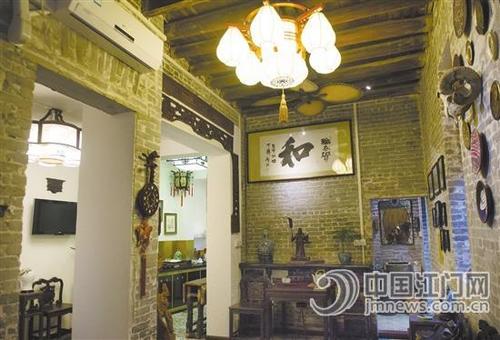 中国侨网在“一屋”，你可以真切地感受到独属于老街的沧桑。