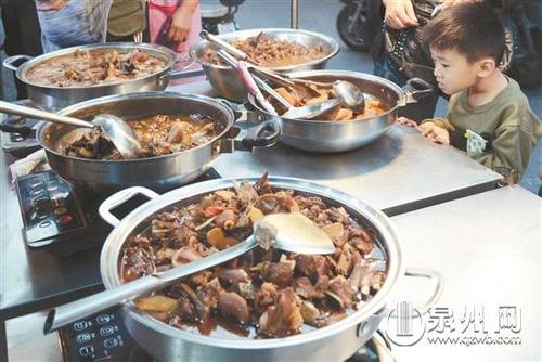 中国侨网水门巷羊肉火爆