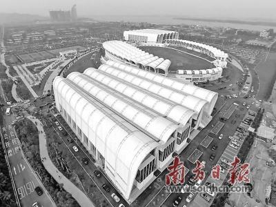 中国侨网比赛在佛山市高明区体育中心举行，该体育中心已成功承办省级、国家级、国际级等各层级赛事。
