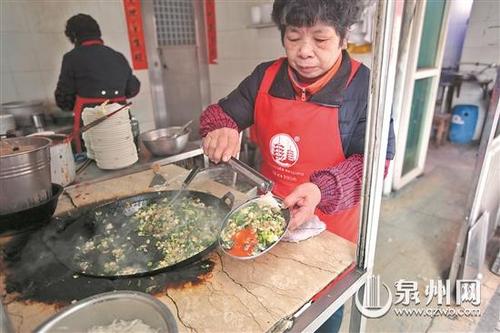中国侨网海蛎煎（资料图片/胡彦明 摄）