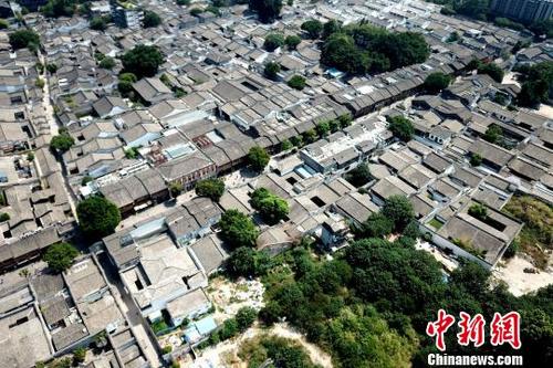 中国侨网三坊七巷成为全国为数不多的古建筑遗存之一。 王东明 摄
