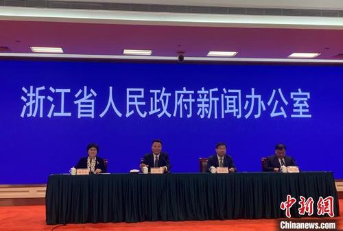 中国侨网新闻发布会。 郭其钰 摄